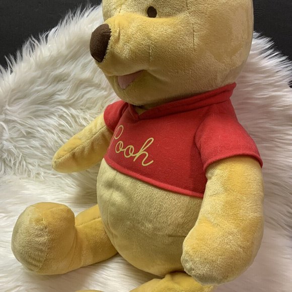 Jumbo Winnie The Pooh Celebrating 80 Years of Friendship 24" Disney Plush - Picture 3 of 5